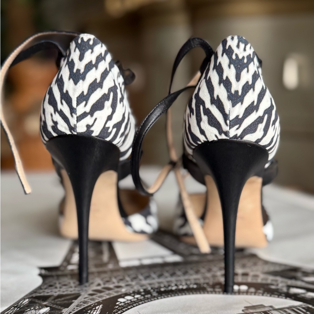 Zebra Print Stiletto Heels gorgeous unique pumps - Picture 6 of 13
